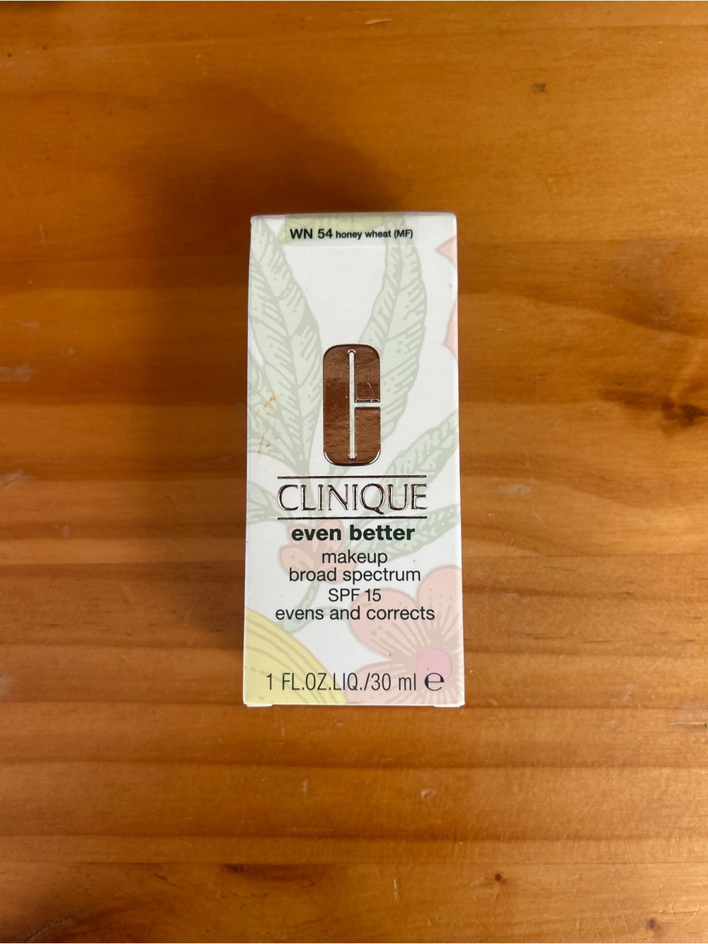 Clinique Even Better Makeup SPF 15 - Honey Wheat (WN 54)